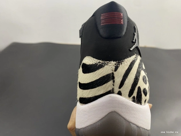 Rep AR0715-010 AIR 11 JORDAN ANIMAL INSTINCT 0805